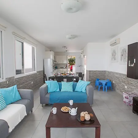 Suri, Luxury Seafront Villa Agia Napa